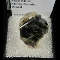 Mineral Specimen: Fluorapatite from Sapo Mine, Minas Gerais, Brazil Mineral Specimen: Fluorapatite from Sapo Mine, Minas Gerais, Brazil