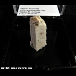Mineral Specimen: Orthoclase Baveno Twin from Baveno, Verbano-Cusio-Ossola Province, Piedmont, Italy Ex. H. R. McBroom, Ex. Lorenzo Grabero 1985