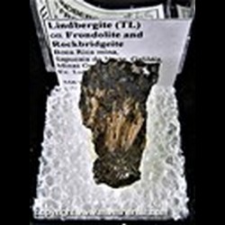 Mineral Specimen: Lindbergite on Frondelite, Rockbridgeite from Boca Rica claim, Sapucaia do Norte, Galileia, Mians Gerais, Brazil, Ex. Luiz Menezes