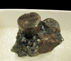 Minerals Specimen: Fluorapatite from Pea Ridge Mine, Sullivan, Washington Co., Missouri, USA
