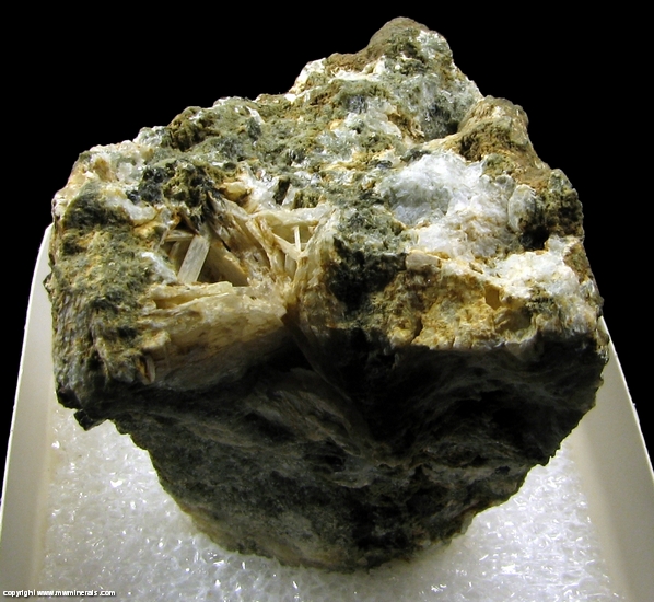 Mineral Specimen: Latiumite from Cava di Campagnano, Campagnano di Roma, Caldera di Sacrofano, Roma, Lazio, Italia