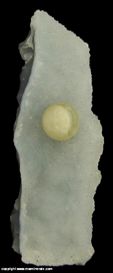 Mineral Specimen: Spherical Fluorite on Druzy Quartz on Agate from Mahadari quarry, Sinnar, Nasik District, Maharashtra, India
