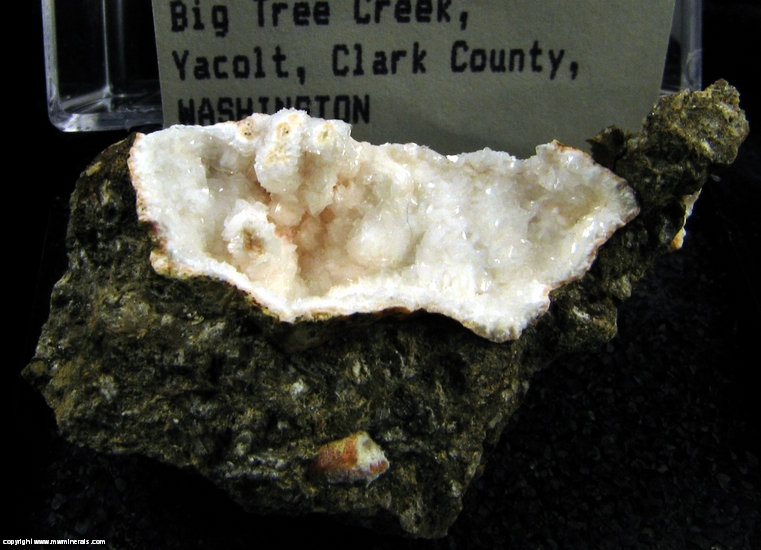 Mineral Specimen: Epistilbite from Big Tree Creek, Yacolt, Clark Co., Washington, USA