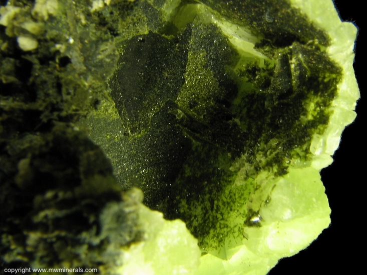 Mineral Specimen: Prehnite from Lane & Sons Traprock quarries, Westfield, Hampden County, Massachusetts, USA