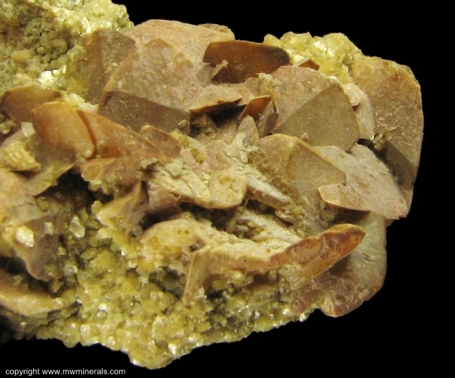 Mineral Specimen: Twinned Hydroxylherderite with Cookeite from Larva do Jaime, Monopolies, Di vino Dasi Larynges, Dice valley, Min as Georas, Brazil