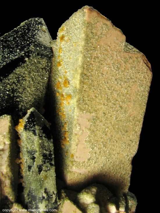 Mineral Specimen: Microcline Twin, Smoky Quartz, Chabazite and Epidote from Jietou, Wulian Co., Rizhao Prefecture, Shandong Province, China