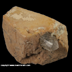 Mineral Specimen: Topaz, Microline from Klein Spitzkopje (Kleine Spitzkoppe) granite stock, Spitzkopje Area, Karibib Dist., Erongo, Namibia