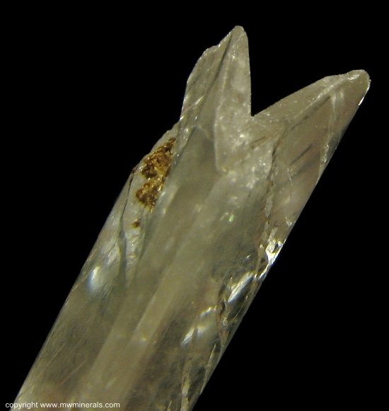 Mineral Specimen: Montebrasite Twins with minor Eosphorite from Ponte do Piaui claim, Piaui valley, Taquaral, Itinga, Jequitinhonha valley, Minas Gerais, Brazil