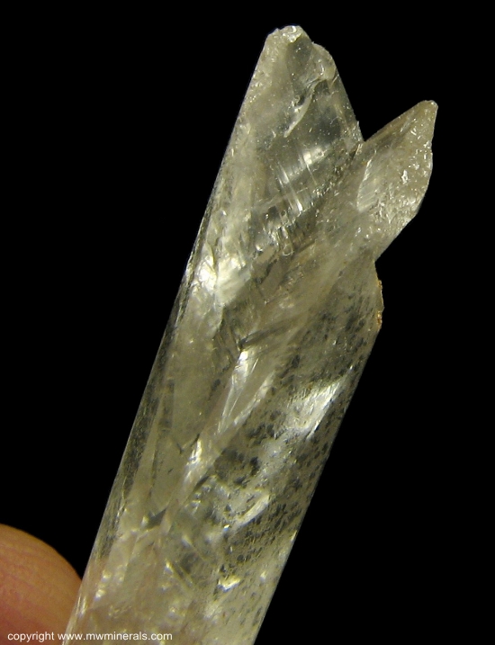 Mineral Specimen: Montebrasite Twins with minor Eosphorite from Ponte do Piaui claim, Piaui valley, Taquaral, Itinga, Jequitinhonha valley, Minas Gerais, Brazil