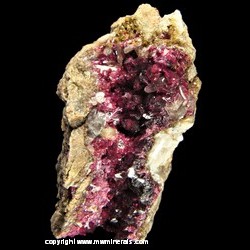 Mineral Specimen: Roselite-Wendwilsonite Series, Quartz from Aghbar Mine, Bou Azzer, Tazenakht, Quarzazate, Morocco