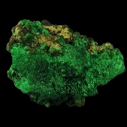 Minerals Specimen: Malachite from Copper Queen Mine, Queen Hill, Bisbee, Warren District, Mule Mts, Cochise Co., Arizona, USA Minerals Specimen: Malachite from Copper Queen Mine, Queen Hill, Bisbee, Warren District, Mule Mts, Cochise Co., Arizona, USA