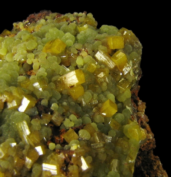 Mineral Specimen: Wulfenite and Mimetite from Mina Ojuela, Mapimi, Durango, Mexico