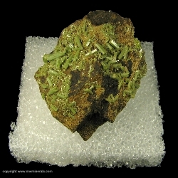 Minerals Specimen: Pyromorphite from Little Giant Mine, Mullan, Coeur d'Alene District, Shoshone Co., Idaho, USA
