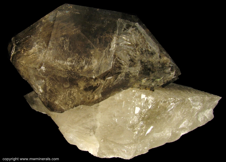 Mineral Specimen: Double Terminated Smoky Quartz from Pitorra claim, Laranjeiras, Galileia, Doce valley, Minas Gerais, Brazil